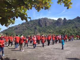 Outbond Bersama Guru-Guru SMKN 1 MOJOSONGO di Desa Wisata Nglanggeran