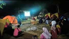 Study Banding dengan Konsep Camping di Desa Wisata Nglanggeran