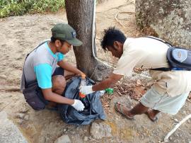 Bersih Gunung Kegiatan Rutin Pokdarwis 