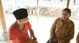 Ustadz Ujang Busthomi Sambangi Puncak Kampung Pitu