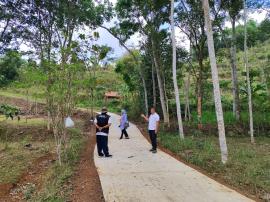 Opname Hasil Pembangunan Cor Rabat Padat Karya Nglanggeran Kulon
